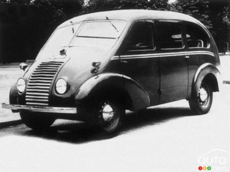 Renault Juvaquatre Prototype Taxi